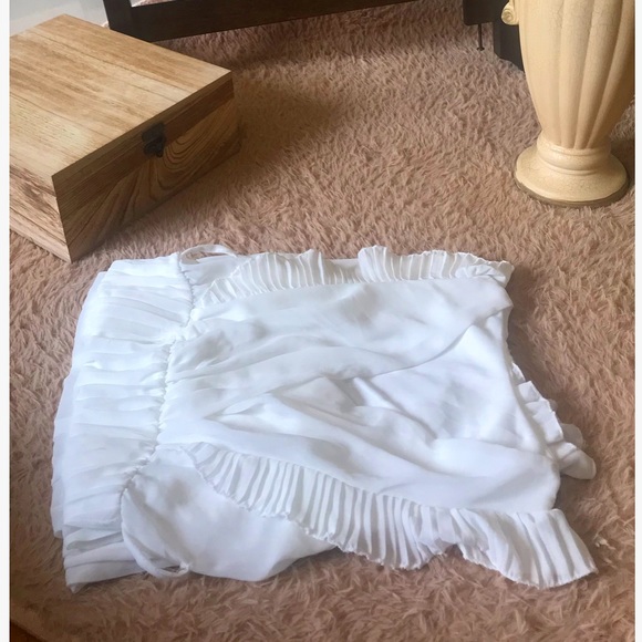 White Elegant long dress! - Picture 4 of 4